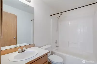 15890 Lakeview Avenue SE, Monroe, WA 98272 - Photo 21