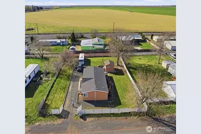 153 NW Quincy Place, Soap Lake, WA 98851 - Photo 1