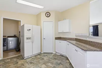 153 NW Quincy Place, Soap Lake, WA 98851 - Photo 15