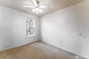 960 Lynnwood Ct SE, Renton, WA 98058 - Photo 19