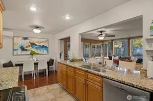 15014 54th Pl W, Edmonds, WA 98026 - Photo 13