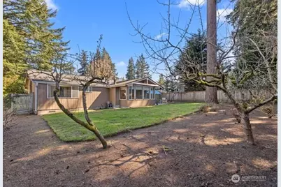 15014 54th Place W, Edmonds, WA 98026 - Photo 29