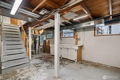 1682 NE Grandview Boulevard, Keyport, WA 98345 - Photo 21