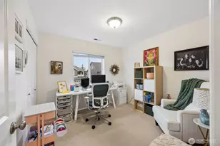 10501 190th St E, Puyallup, WA 98374 - Photo 19