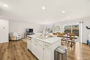 10501 190th St E, Puyallup, WA 98374 - Photo 7