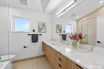 11738 23rd Avenue NE, Seattle, WA 98125 - Photo 37