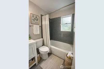 901 S Grant Avenue, Tacoma, WA 98405 - Photo 23