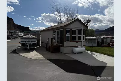 31465 Moore Road NE #801, Coulee City, WA 99115 - Photo 1