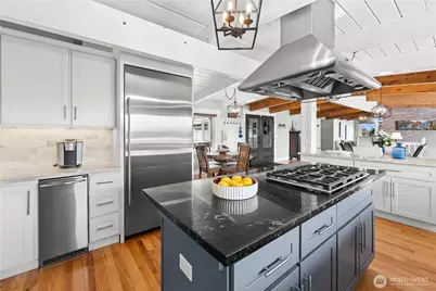 7501 Stinson Avenue, Gig Harbor, WA 98335 - Photo 11