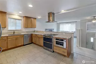 2426 155th St Ct E, Tacoma, WA 98445 - Photo 3