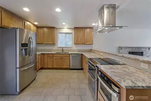 2426 155th St Ct E, Tacoma, WA 98445 - Photo 7