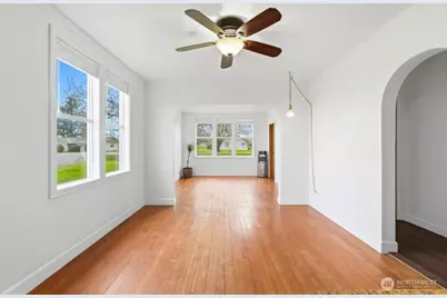 19500 Dahlstedt Road, Burlington, WA 98233 - Photo 9