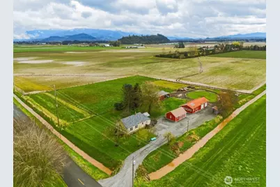 19500 Dahlstedt Road, Burlington, WA 98233 - Photo 37