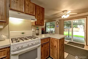 7703 192nd Ave E, Bonney Lake, WA 98391 - Photo 21