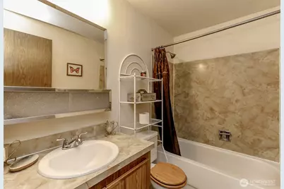 7703 192nd Avenue E, Bonney Lake, WA 98391 - Photo 27