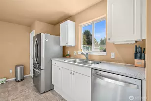 8190 Skagit Way, Blaine, WA 98230 - Photo 9