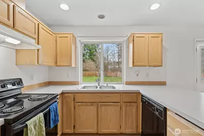 8201 295th St S, Roy, WA 98580 - Photo 9