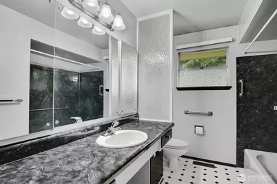 16003 5th Avenue NE, Shoreline, WA 98155 - Photo 13