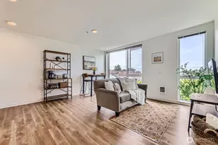 1601 N 45th St, Seattle, WA 98103 - Photo 7