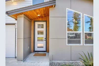 201 24th Street NE, Long Beach, WA 98631 - Photo 3