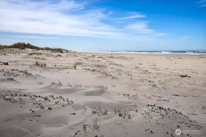 201 24th Street NE, Long Beach, WA 98631 - Photo 37