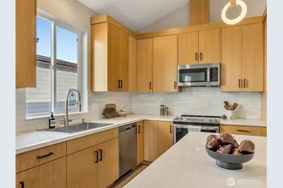 201 24th Street NE, Long Beach, WA 98631 - Photo 11