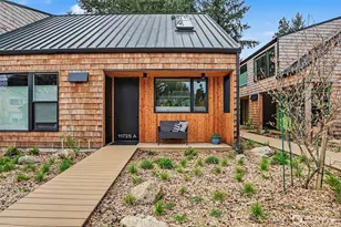 11725 Meridian Ave N, Seattle, WA 98133 - Photo 3