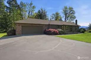 23747 262nd Pl SE, Maple Valley, WA 98038 - Photo 3
