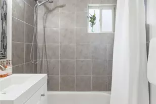 220 SW 137th St, Burien, WA 98166 - Photo 17