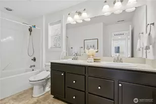 8402 121st Pl SE, Newcastle, WA 98056 - Photo 33