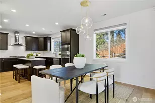 8402 121st Pl SE, Newcastle, WA 98056 - Photo 9