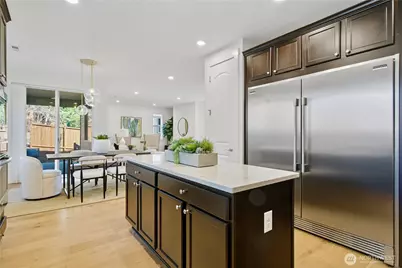 8402 121st Place SE, Newcastle, WA 98056 - Photo 13