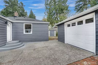 2450 Marine Drive, Bremerton, WA 98312 - Photo 19