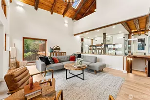 6358 S Island Dr E, Bonney Lake, WA 98391 - Photo 3