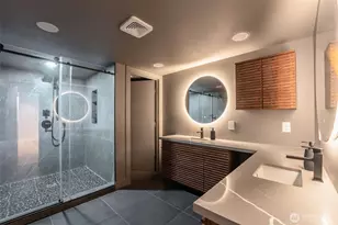 6358 S Island Dr E, Bonney Lake, WA 98391 - Photo 19