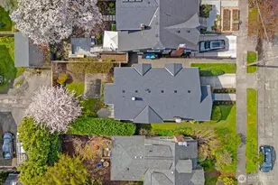 823 NE 58th St, Seattle, WA 98105 - Photo 29