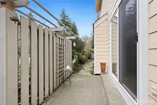 10701 NE Kingston Meadows Circle, Kingston, WA 98346 - Photo 21