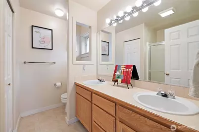 10701 NE Kingston Meadows Circle, Kingston, WA 98346 - Photo 17