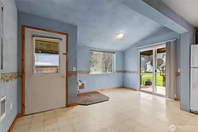 321 Royer Street, Acme, WA 98220 - Photo 7