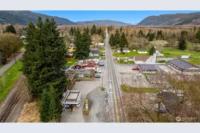 321 Royer Street, Acme, WA 98220 - Photo 31