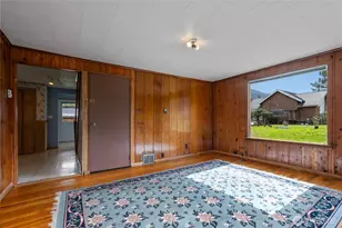 321 Royer St, Acme, WA 98220 - Photo 5