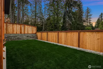 13728 NE 101st Street, Kirkland, WA 98033 - Photo 17