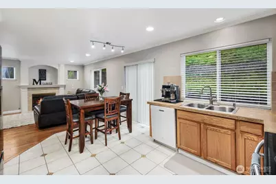 2824 V Court SE, Auburn, WA 98002 - Photo 9