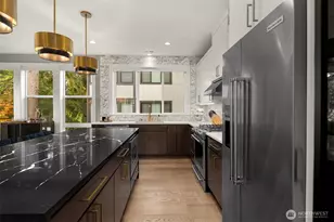 7829 NE 121st Ln, Kirkland, WA 98034 - Photo 15