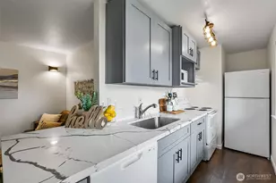 8526 8th Ave W, Everett, WA 98204 - Photo 7