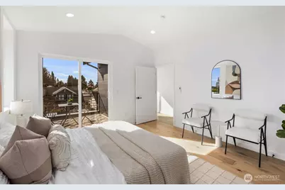 520 N 102nd Street, Seattle, WA 98133 - Photo 13