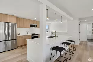 3201 S Webster St, Seattle, WA 98118 - Photo 9