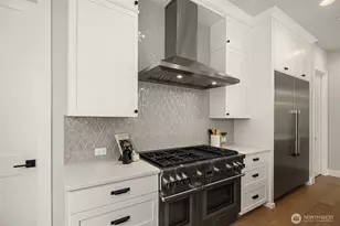 1555 158th Ct SE, Bellevue, WA 98008 - Photo 13