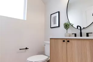 1530 25th Ave, Seattle, WA 98122 - Photo 11