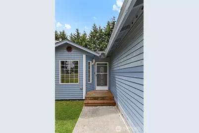 218 Saint Helens Way, Winlock, WA 98596 - Photo 3